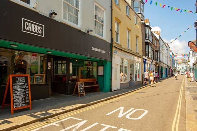 cribbs restaurant falmouth